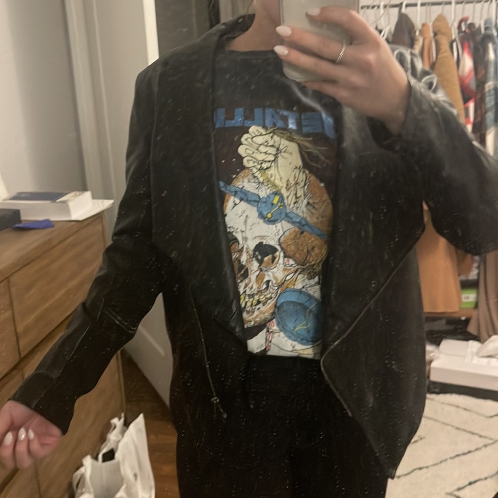 Leather Jacket - Picture 9 of 10